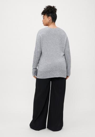 Длинный пуловер