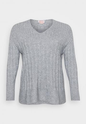 Длинный пуловер