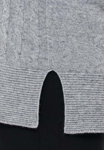 Длинный пуловер