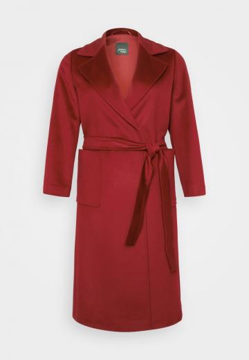 Шерстяное пальто