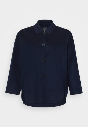 Короткое пальто