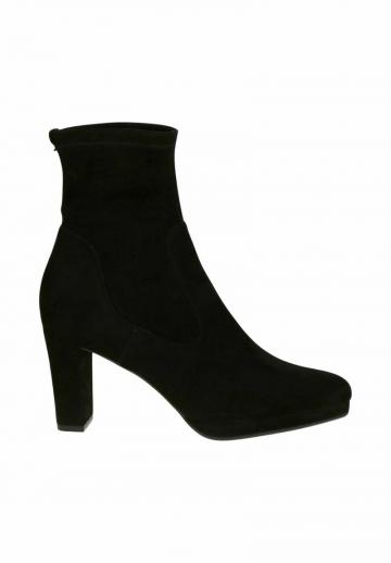 Полусапожки на высоком каблуке