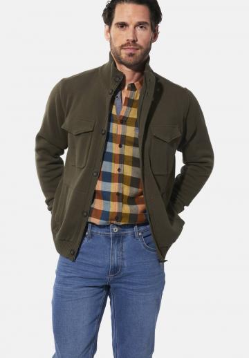 Вязаная кофта