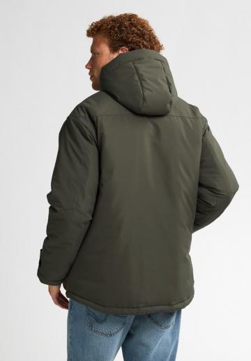 Зимняя куртка