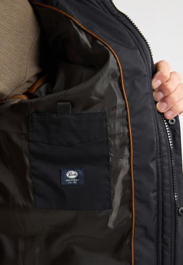 Зимняя куртка