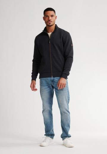 Куртка бомбер