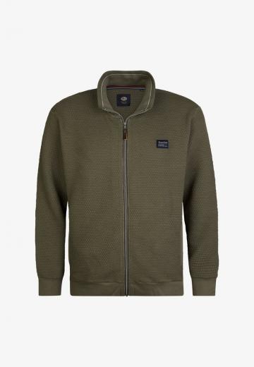 Вязаная кофта