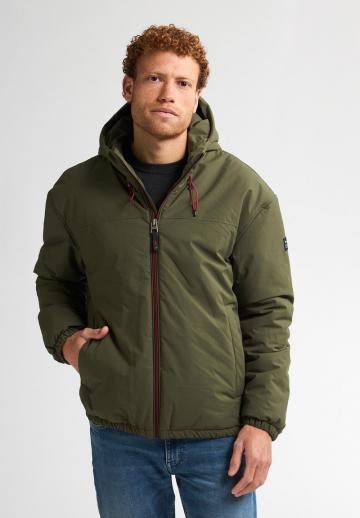 Зимняя куртка