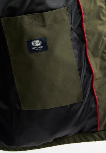 Зимняя куртка