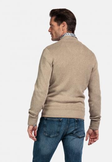 Вязаная кофта