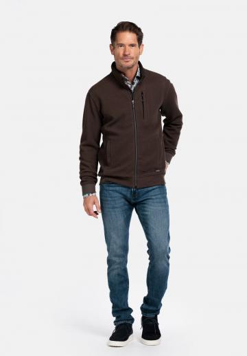 Вязаная кофта