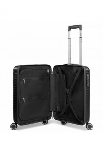 Чемодан на колесах