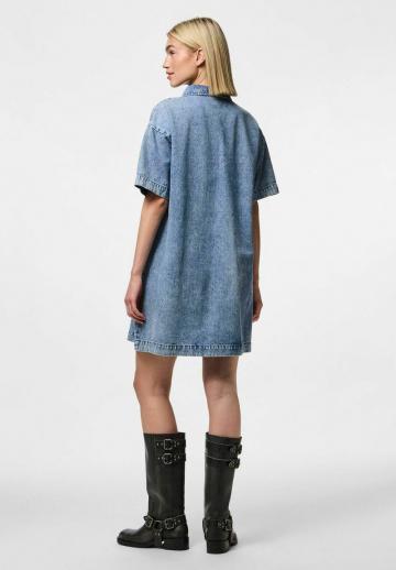 Короткое платье