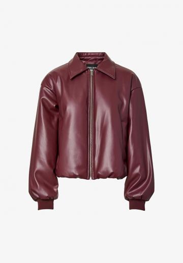 Кожаная куртка