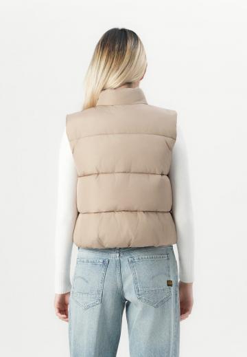 Короткая куртка