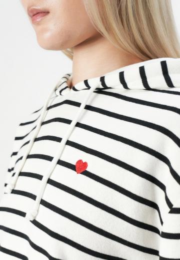 Пуловер с капюшоном