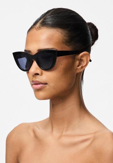 Солнечные очки