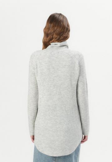 Длинный пуловер