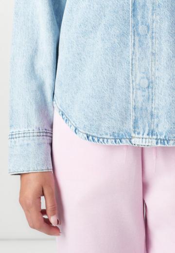 Джинсовая блузка