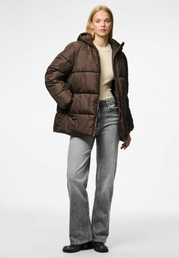 Зимняя куртка