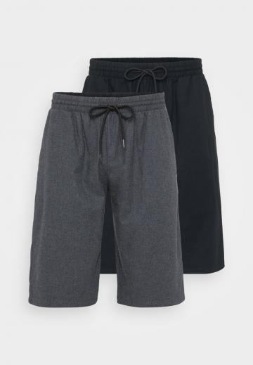 Пижама с шортами