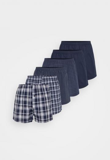 Пижама с шортами