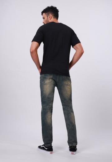 Узкие джинсы