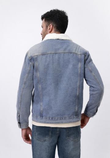Джинсовая куртка
