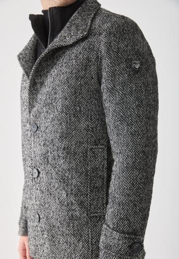 Шерстяное пальто