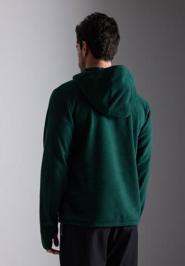 Спортивная кофта