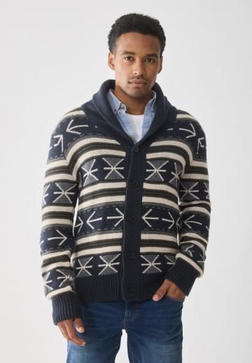 Вязаная кофта