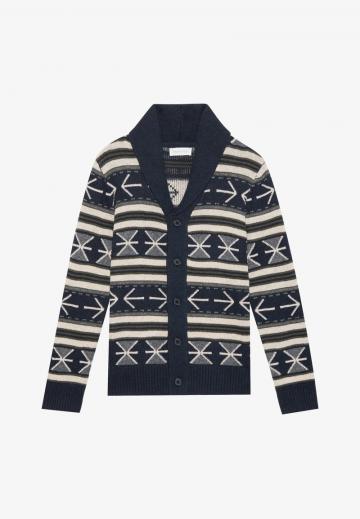 Вязаная кофта