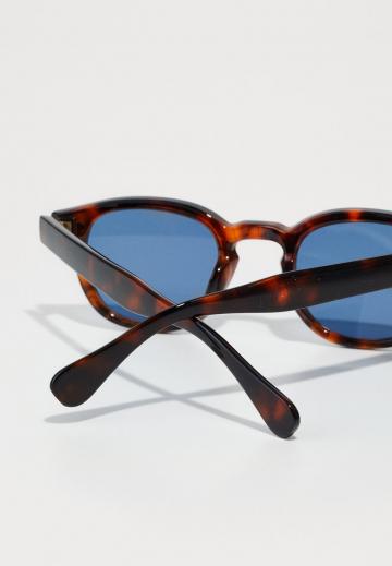 Солнечные очки