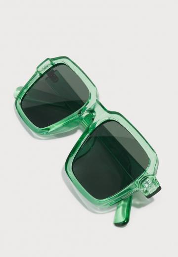 Солнечные очки