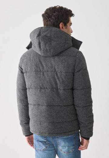 Зимняя куртка