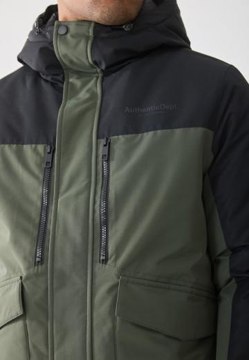 Зимняя куртка