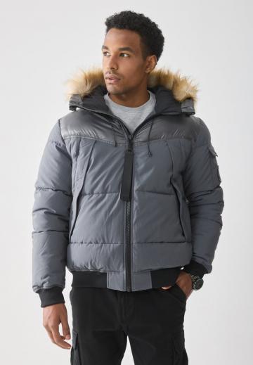 Зимняя куртка