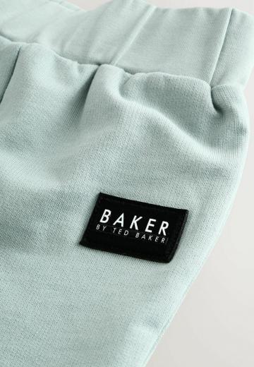 Набор одежды