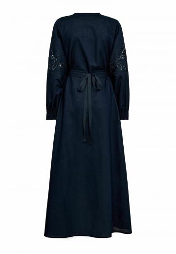 Длинное платье