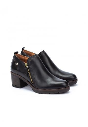 Полусапожки на высоком каблуке