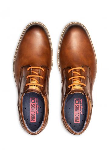 Ботинки на шнуровке