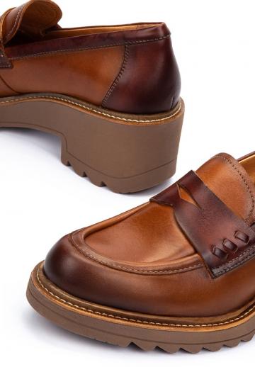 Полуботинки