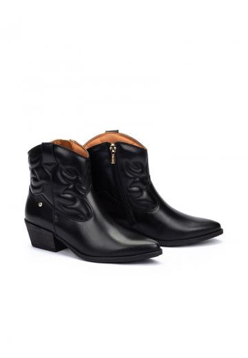 Ковбойские сапожки