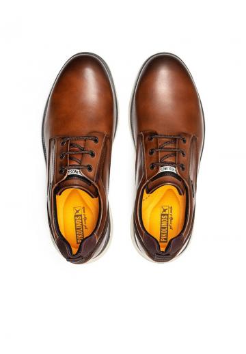 Ботинки на шнуровке