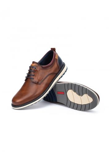 Ботинки на шнуровке