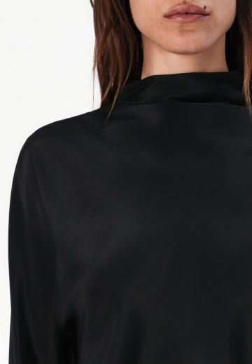 Шелковая блузка