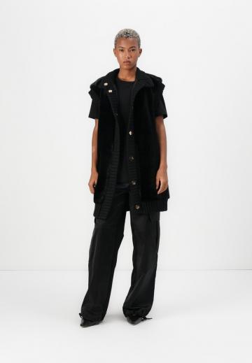 Пуховой жилет