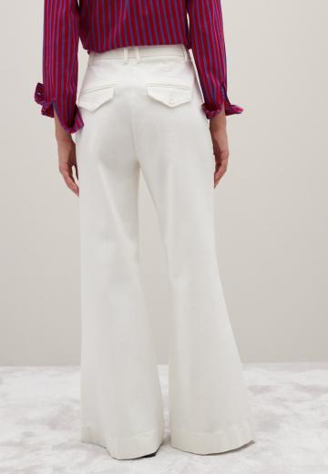 Свободные джинсы