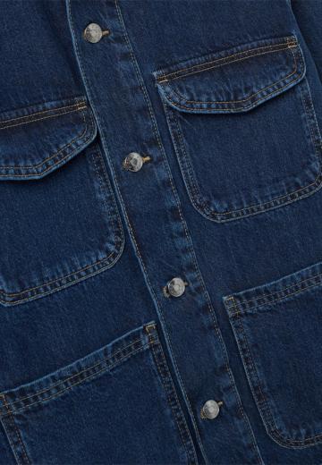 Джинсовая куртка