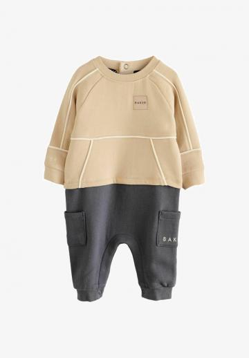 Набор одежды